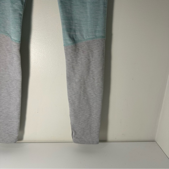 Roots girls yoga pants - Picture 3 of 5